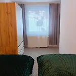 Z Ogrodem Poranna Rosa Apartmán