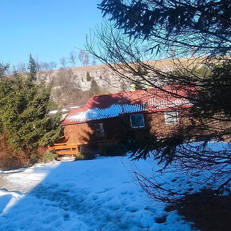 Apartment Z Ogrodem Poranna Rosa Szczytna